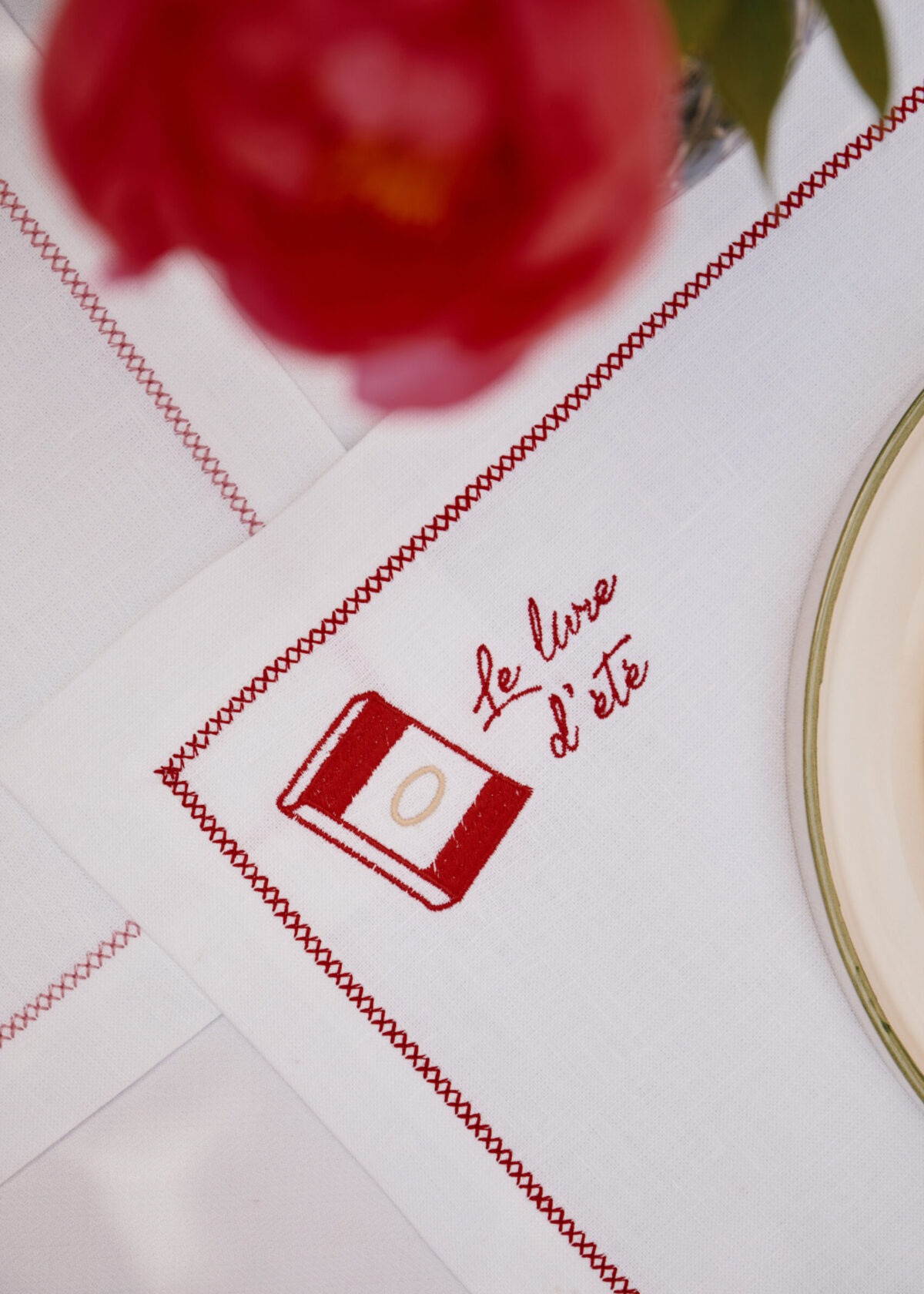 Linen Placemat "Le Livre d'été"